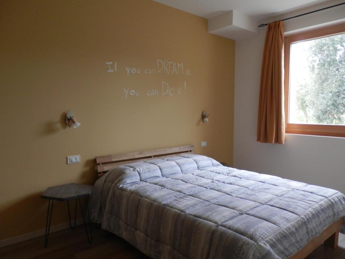 Agriturismo Fioralba Польпенацце-дель-Гарда Екстер'єр фото